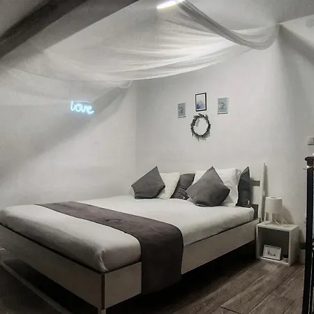 Home Away From Home Novi Sad Exterior photo